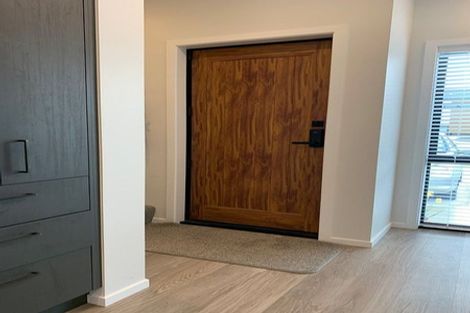 Photo of property in 14b Mawai Hakona Drive, Wallaceville, Upper Hutt, 5018