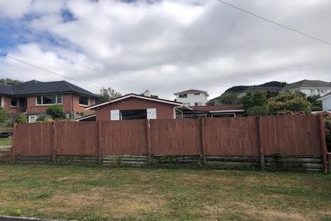 Photo of property in 6 Mascot Street, Tawa, Wellington, 5028