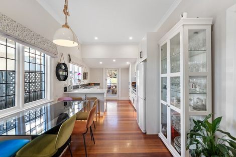Photo of property in 58 Freyberg Street, Lyall Bay, Wellington, 6022