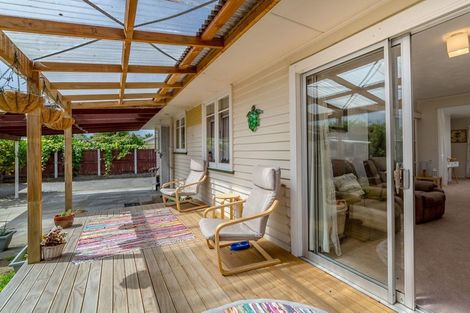 Photo of property in 27 Wavell Crescent, Lansdowne, Masterton, 5810