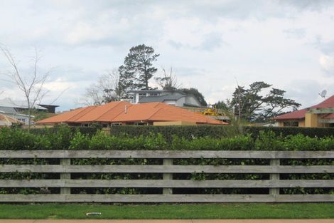 Photo of property in 39 Shelter Grove, Frankleigh Park, New Plymouth, 4310