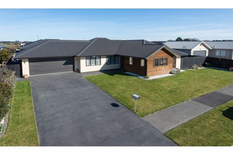 Photo of property in 8 Winfield Drive, Wigram, Christchurch, 8042