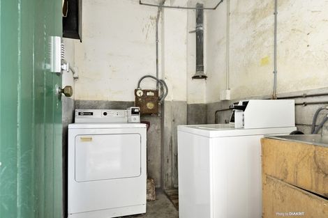 Photo of property in Nissen Court, 11g Hawker Street, Mount Victoria, Wellington, 6011