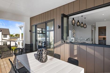 Photo of property in 1024b Papamoa Beach Road, Papamoa Beach, 3118