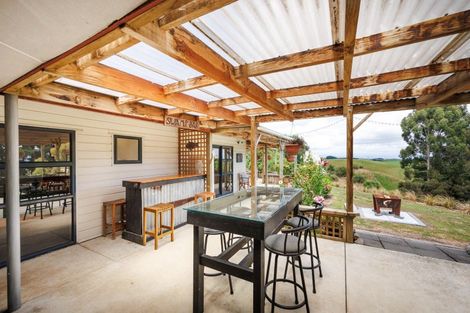 Photo of property in 476 Finnis Road, Pohangina, Feilding, 4775