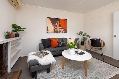 Photo of property in 16 Aberdeen Avenue, Takaro, Palmerston North, 4412