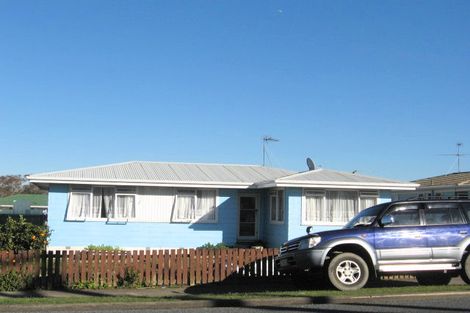 Photo of property in 15 Dominion Road, Papakura, 2110