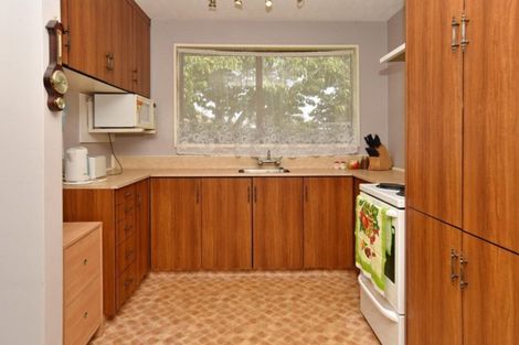 Photo of property in 2/6 Florance Place, Parklands, Christchurch, 8083