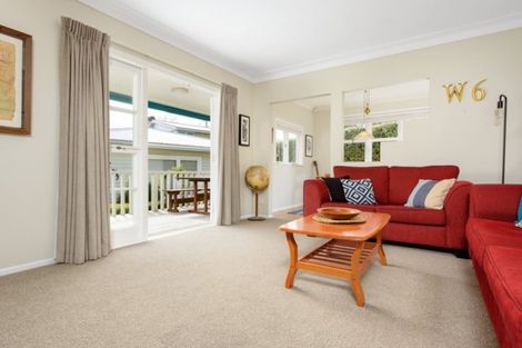 Photo of property in 212 Ngatai Road, Otumoetai, Tauranga, 3110