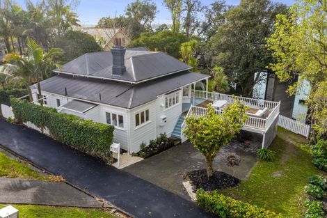 Photo of property in 25 Princes Street, Northcote Point, Auckland, 0627