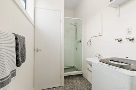 Photo of property in 199 Newlands Road, Newlands, Wellington, 6037