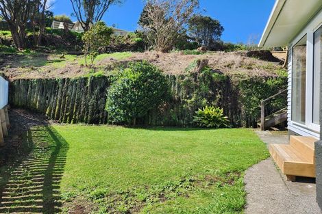 Photo of property in 31 Simons Street, Moturoa, New Plymouth, 4310