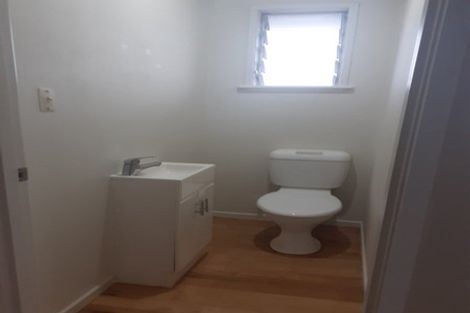 Photo of property in 13 Lewis Road, Pakuranga, Auckland, 2010