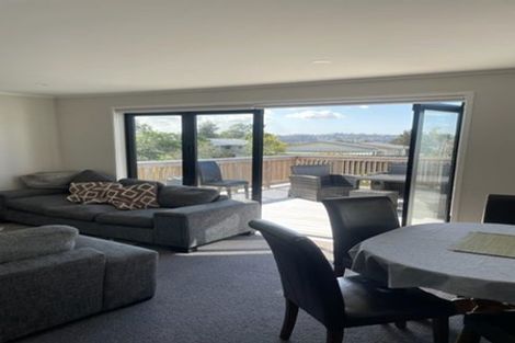 Photo of property in 26 Ranui Avenue, Ranui, Auckland, 0612