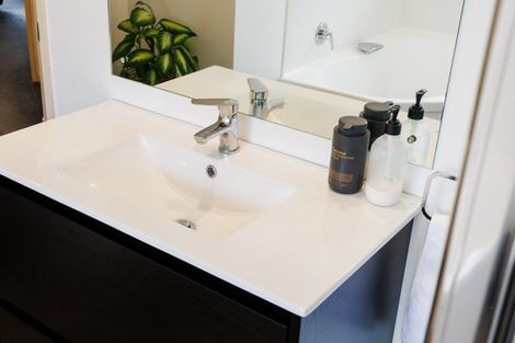 Photo of property in 17 Daniel Place, Kelvin Grove, Palmerston North, 4414