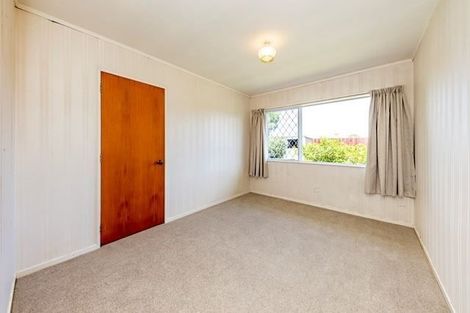 Photo of property in 56 Rushgreen Avenue, Pahurehure, Papakura, 2113