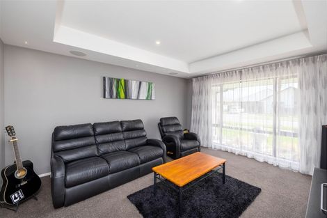 Photo of property in 20 Dunlops Crescent, Marshland, Christchurch, 8083