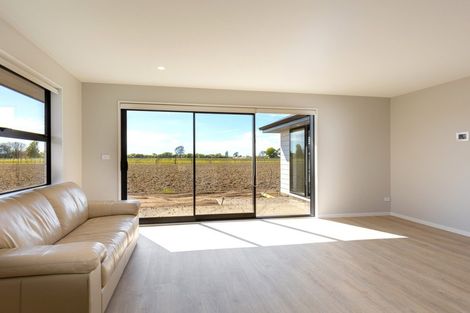 Photo of property in 8 Whitehall Drive, Springlands, Blenheim, 7201