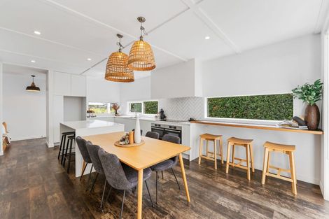 Photo of property in 5 Knightia Drive, Papamoa Beach, Papamoa, 3118