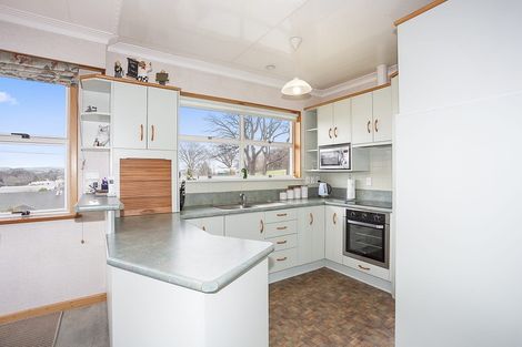 Photo of property in 6 Martin Street, Gore, 9710