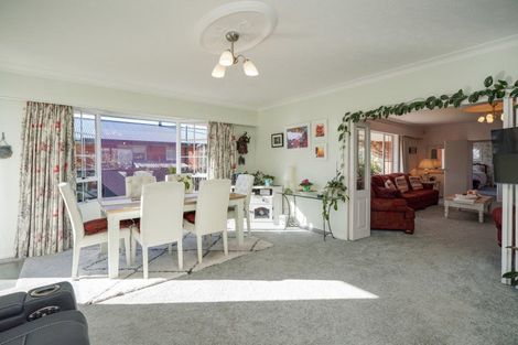 Photo of property in 64 Melbourne Street, Windsor, Invercargill, 9810