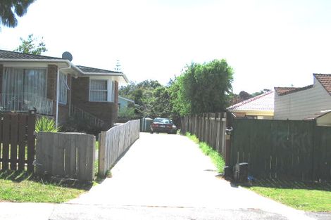 Photo of property in 80a Cockayne Crescent, Sunnynook, Auckland, 0620