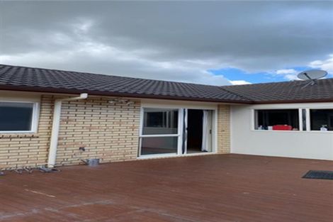 Photo of property in 47 Turnberry Drive, Wattle Downs, Auckland, 2103