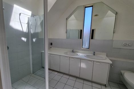 Photo of property in St Lukes Courts, 170 Peterborough Street, Christchurch Central, Christchurch, 8013