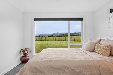 Photo of property in 335 Muhunoa Road East, Muhunoa East, Levin, 5570