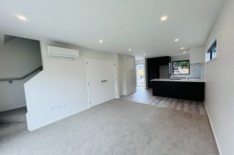 Photo of property in 2/9a Maronan Street, Woolston, Christchurch, 8023