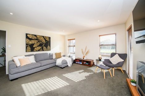Photo of property in 14 Stonebridge Heights, Feilding, 4702