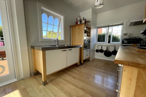 Photo of property in 46 Cambridge Terrace, Waiwhetu, Lower Hutt, 5010