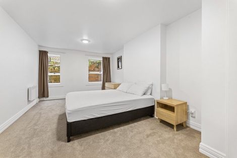 Photo of property in 12/31 Dowling Street, Dunedin Central, Dunedin, 9016