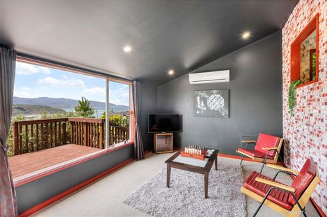 Photo of property in 105 Hornsey Road, Melrose, Wellington, 6023