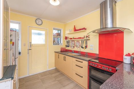 Photo of property in 63b Polson Street, Castlecliff, Whanganui, 4501