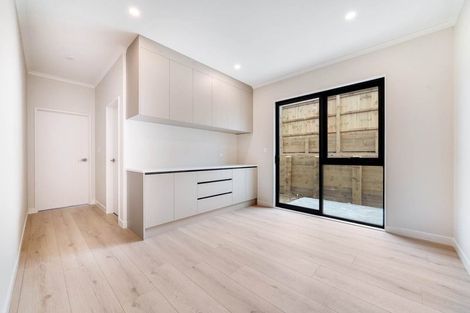 Photo of property in 16 Viv Green Place, Pokeno, 2402