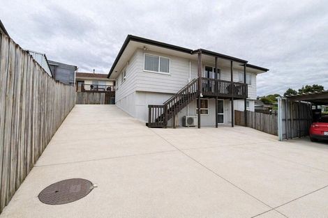 Photo of property in 94 Moire Road, Massey, Auckland, 0614