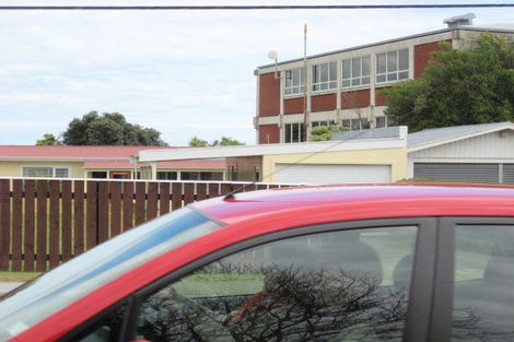 Photo of property in 37 Kapiti Road, Paraparaumu, 5032