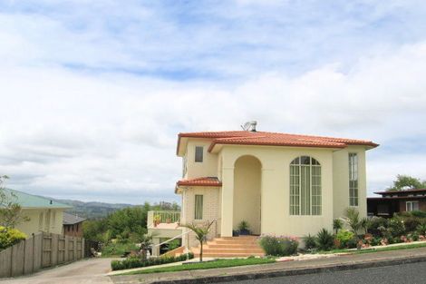 Photo of property in 72 Anzac Road, Pukekohe, 2120