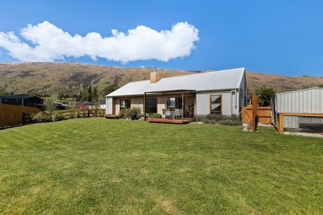 Photo of property in 5 Lakefield Close, Kingston, Athol, 9793