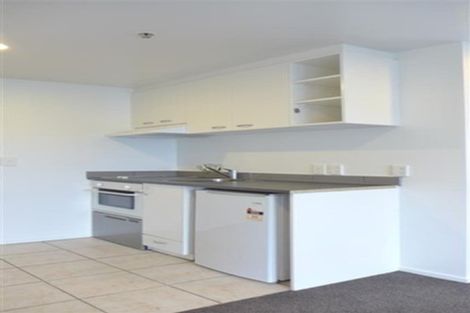 Photo of property in 3m/10 Crown Lynn Place, New Lynn, Auckland, 0600