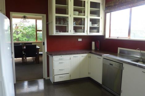 Photo of property in 340 South Road, Hawera, 4610