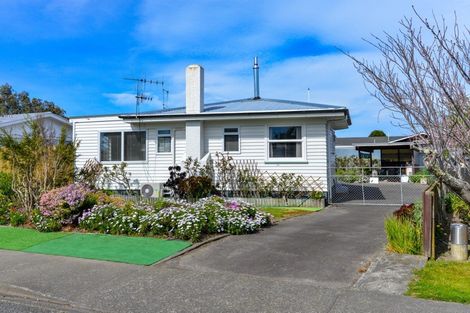 Photo of property in 21 Henderson Road, Flaxmere, Hastings, 4120