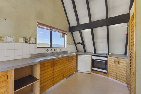 Photo of property in 201 Queens Drive, Lyall Bay, Wellington, 6022