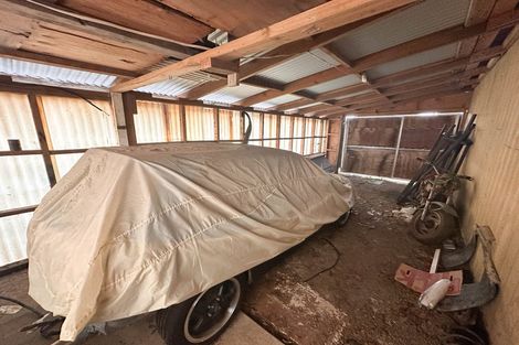 Photo of property in 22 Charles Street, Takapau, 4203