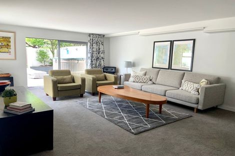 Photo of property in 92 Wairarapa Terrace, Merivale, Christchurch, 8014