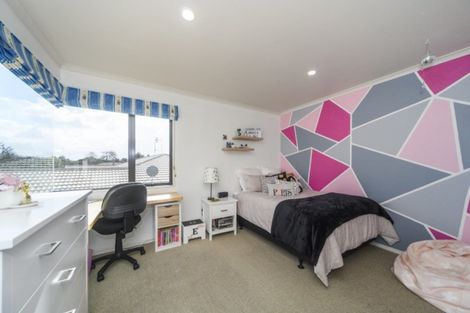 Photo of property in 6 Astrid Court, Awapuni, Palmerston North, 4412