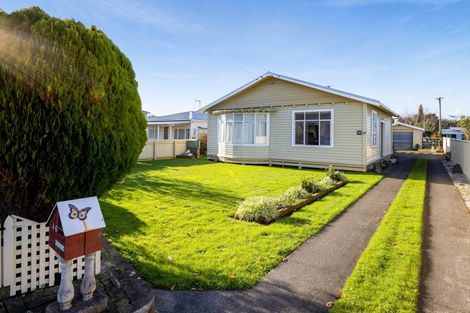 Photo of property in 46 Egmont Street, Hawera, 4610