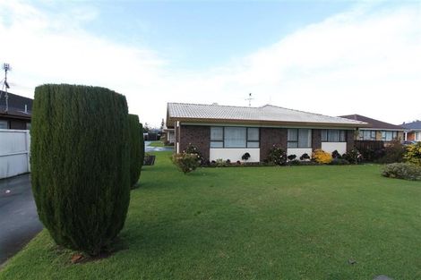 Photo of property in 1/16 Regent Street, Papatoetoe, Auckland, 2025
