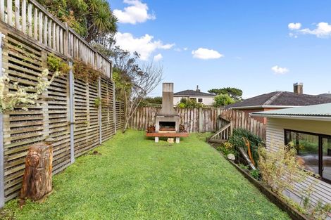 Photo of property in 38 Montgomery Avenue, Karori, Wellington, 6012